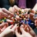 Empresa lança benefício de R$ 5,2 mil em Lego para funcionários