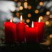 Decoração de Natal 2025: tendências de cores, texturas e luzes para arrasar