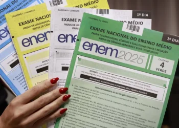 Enem 2025 pode ser anulado a qualquer momento? Inscritos acusam vazamento de prova após polêmica - Imagem: Angelo Miguel/MEC