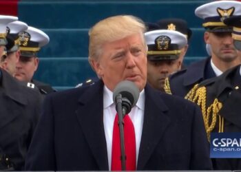19 países podem perder o green card após decisão de Trump? - Imagem: Reprodução/C-SPAN