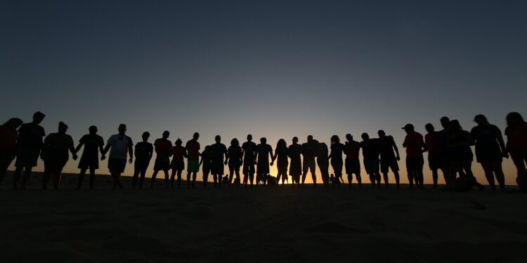 Nova idade para fim da adolescência deixa todos impressionados - Imagem: Pixabay