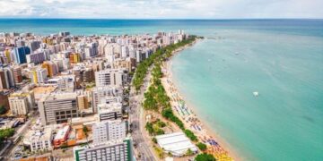 Cidade nordestina vira nova tendência por causa de praias cristalinas - Imagem: Divulgação/Prefeitura de Maceió
