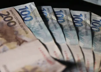 Jornalista famosa teria desviado R$ 340 milhões do auxílio emergencial - Imagem: José Cruz/Agência Brasil