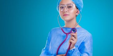 Alguns cursos de medicina operando sem credenciamento do MEC - Imagem: Pixabay