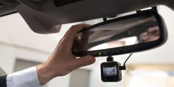 Uber e 99 podem ser obrigados a ter câmeras em todos os carros caso lei seja aprovada
