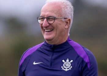 Dorival Júnior tem salário maior no Corinthians do que na Seleção Brasileira