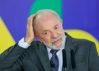 Lula não pode participar das novas regras aprovadas para a CNH - Imagem: Fabio Rodrigues-Pozzebom/ Agência Brasil