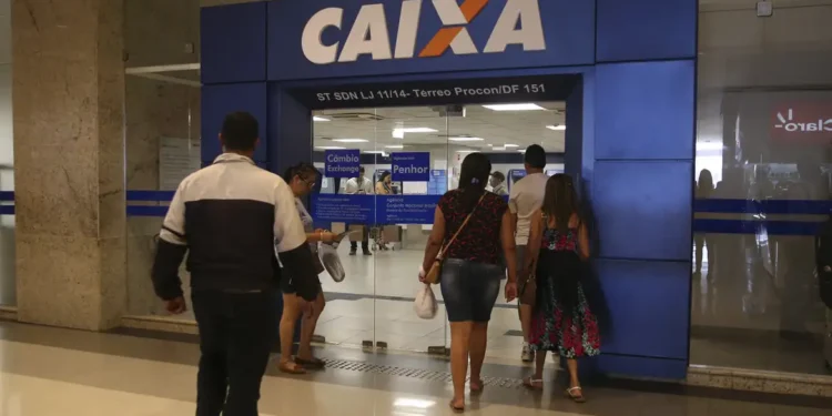 Amanhã (10) clientes do Caixa Tem vão receber presente de Natal de R$ 600 - Imagem:  José Cruz/Agência Brasil