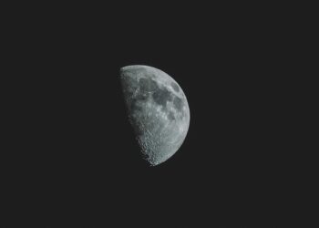 Descoberta de caverna na Lua é real e deixa cientistas impressionados - Imagem: Pixabay