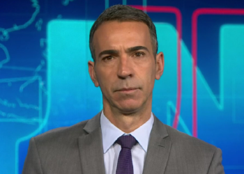 A mudança de Tralli transforma o Jornal Nacional e levanta debates nas redes sociais - Imagem: Reprodução/TV Globo