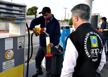 Estudo aponta cidades de Minas Gerais com mais fraudes em postos de combustíveis
