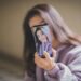 Selfie surgery cresce entre jovens e especialistas alertam para riscos da tendência