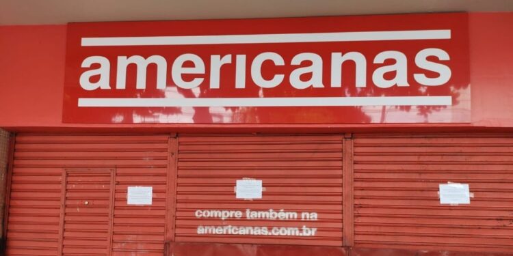 Americanas tenta sair da recuperação judicial com foco em lojas físicas