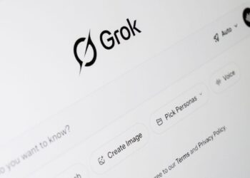 Debate sobre IA esquenta com pedido do governo para bloquear conteúdo indevido do Grok