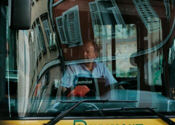 Vibração do ônibus pode garantir aposentadoria especial para motoristas