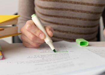 Estudar menos tempo com foco pode render mais em concursos