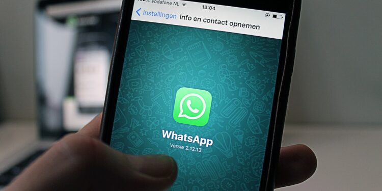 Fim do uso gratuito do WhatsApp, Instagram e Facebook está cada vez mais perto - Imagem: Pixabay