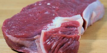 Truque infalível para descongelar carne não precisa de micro-ondas - Imagem: Pixabay