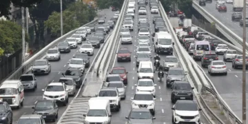 Carros antigos no Brasil recebem atualização nas regras em 2026 - Imagem: Paulo Pinto/Agência Brasil