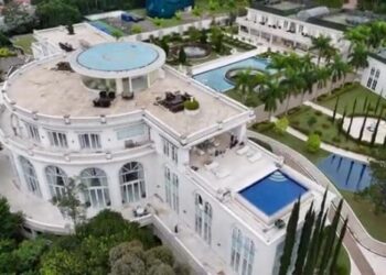 Casa gigantesca no Brasil custa  R$ 1 bilhão e é inspirada no Jardins de Luxemburgo - Imagem: Divulgação/Redes Sociais