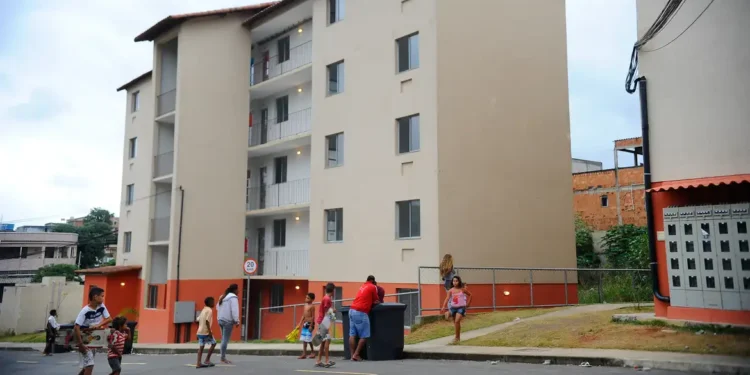 Quem está dentro dessas regras tem direito a moradia e poucos sabem - Imagem: Agência Brasil