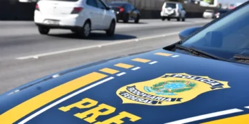 Motoristas com mandado de prisão não vão mais fugir com essa novidade - Imagem: Divulgação/Polícia Rodoviária Federal