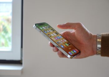 iPhone e Samsung vão mudar e películas de vidro podem parar de serem usadas - Imagem: Pixabay