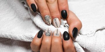 Criação de unhas inteligentes permite mudar de cor em poucos segundos - Imagem: Pixabay