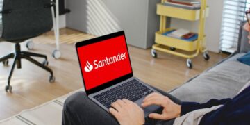 Santander libera 5 mil bolsas para curso de IA de 38 horas