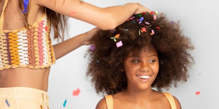 Anvisa aprova pomadas modeladoras que podem ser usadas sem risco no Carnaval