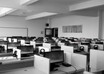 Empresas poderão reduzir dívidas ao levar internet para faculdades