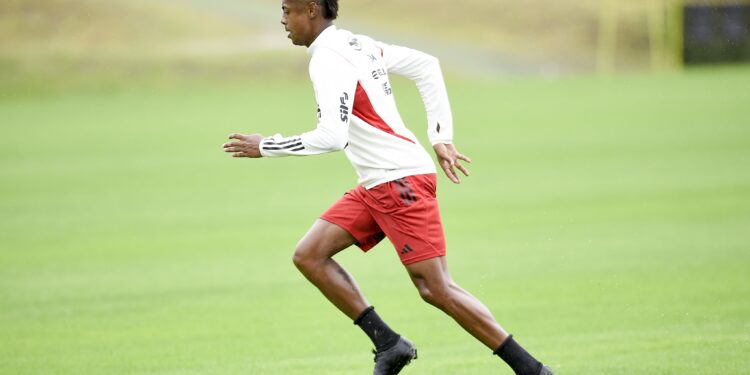 Reprodução: Marcelo Cortes / CRF