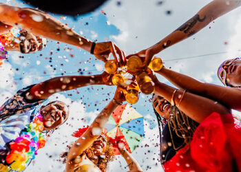 Carnaval - Reprodução/iStock