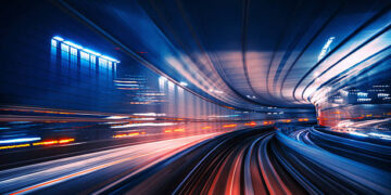 Velocidade da luz - Reprodução/iStock