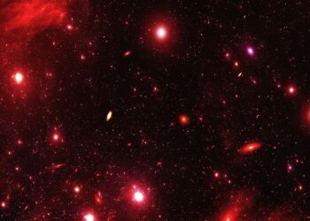 Cientistas descobrem origem de luzes vermelhas misteriosas no espaço profundo