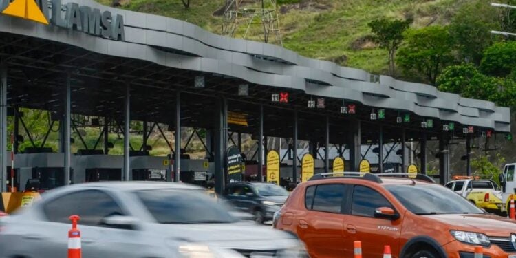 Projeto quer liberar veículos de pagamento de pedágio em rodovias do país