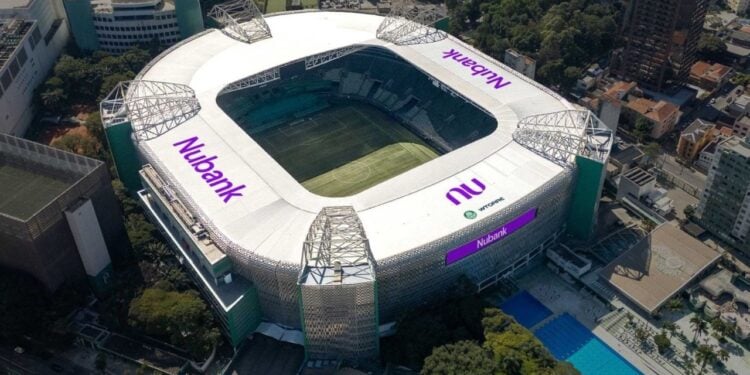Nubank negocia dar nome ao estádio do Palmeiras no lugar da Allianz