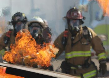 Cientistas criam forma de apagar incêndio usando apenas som