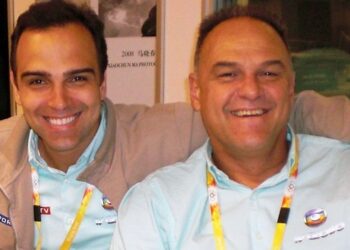 Tadeu Schmidt ainda vai apresentar o BBB 26 após morte do irmão? Confira