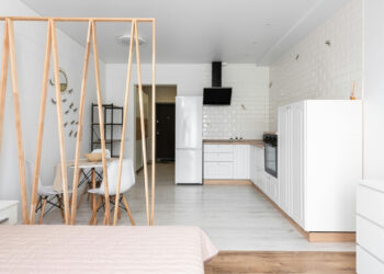 Apartamentos menores impulsionam novo hábito fora de casa no Brasil