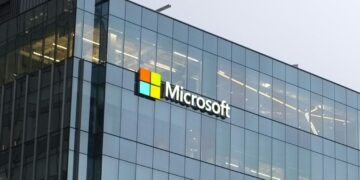Microsoft prepara primeira demissão voluntária da história após 51 anos