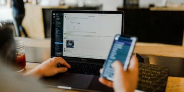 Erro comum em e-mails profissionais pode custar caro sem aviso
