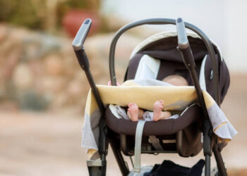 Carrinho de bebê - Reprodução/iStock