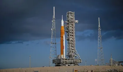 NASA/Joel Kowsky