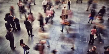 Pessoas - Reprodução/iStock