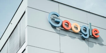 Google restaura prédio brasileiro de 127 anos ao anunciar centro de pesquisa