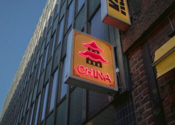 Por que pessoas estão começando a seguir cultura chinesa?