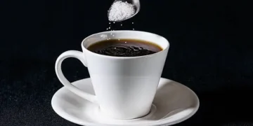 Café com açúcar - Reprodução/Unsplash/LappoAleksandr