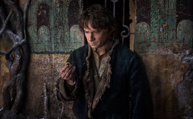 bilbo bolseiro enfrenta sua batalha pessoal ao tentar nao ser corrompido pelo um anel