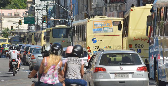 calor na getulio vargas e perceptivel principalmente por quem passa maior tempo do dia na via